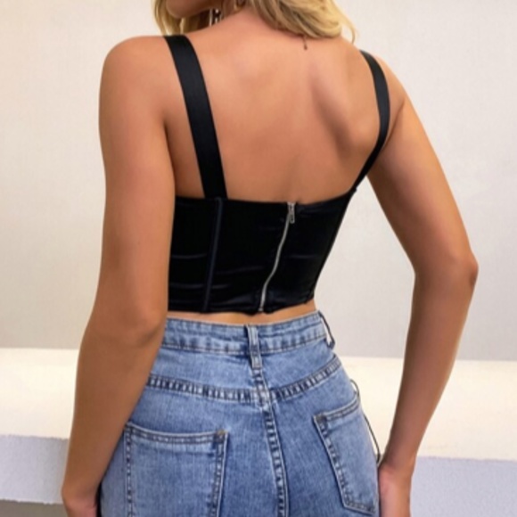 Black satin ruched corset (Size L) - Picture 2 of 3